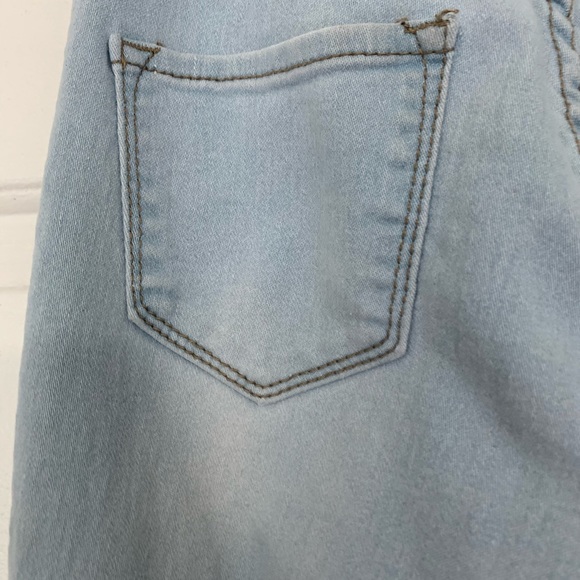 Light Wash Distressed Fashion Nova Jeans - Picture 9 of 16